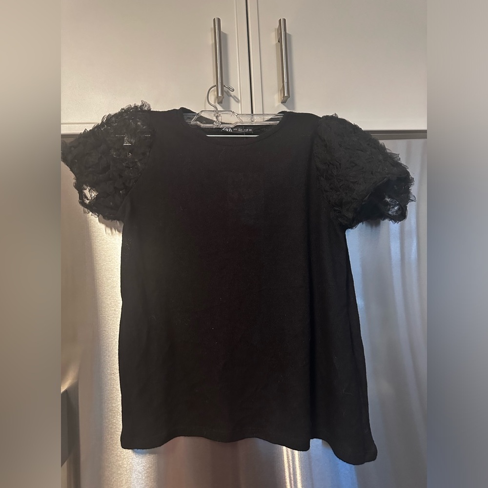 Zara black top/blouse NWT size S